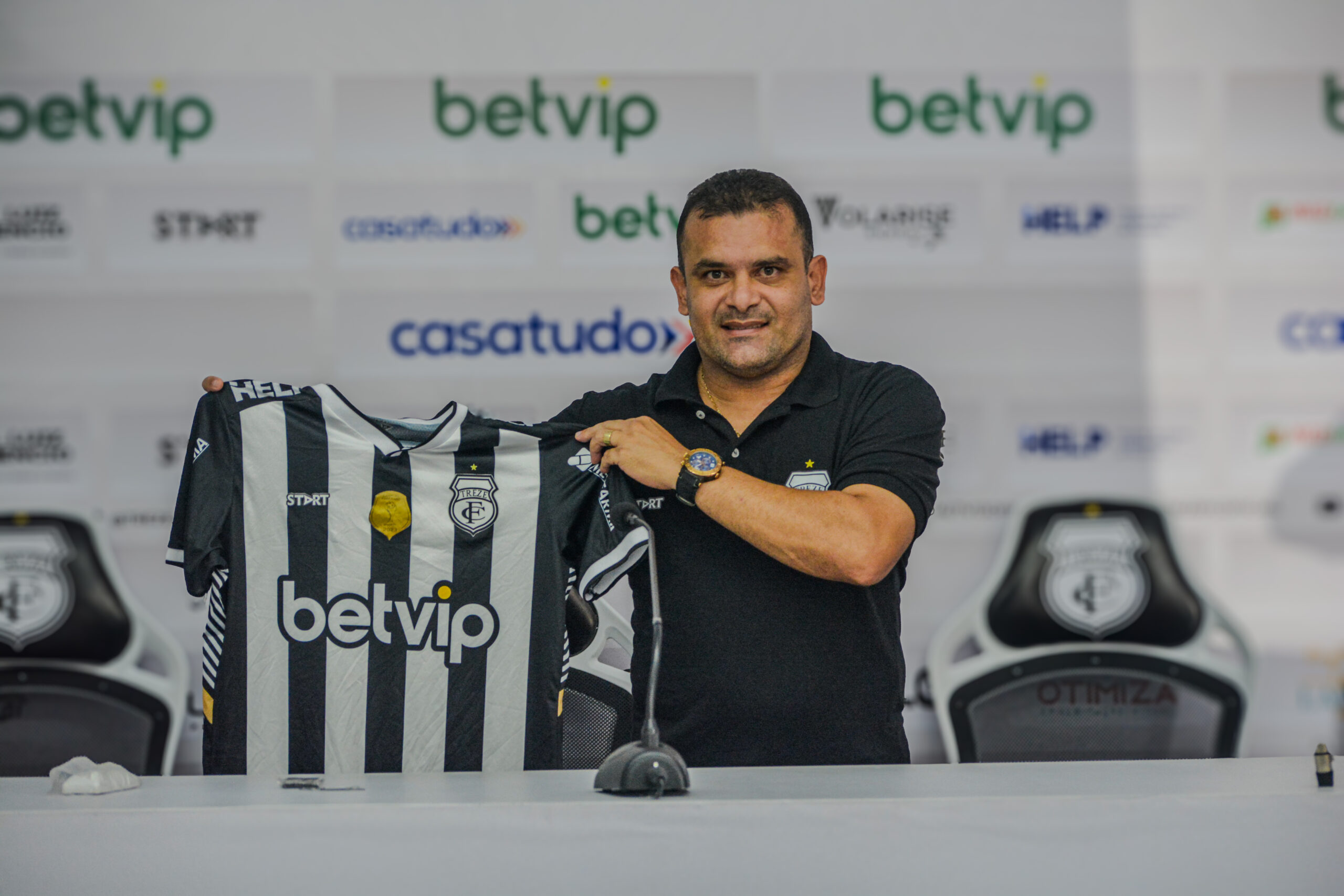 Renatinho Potiguar é o novo treinador do alvinegro